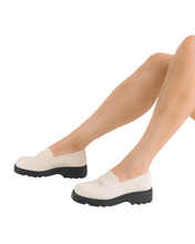 Load image into Gallery viewer, ZAXY FLOW LOAFER AD
